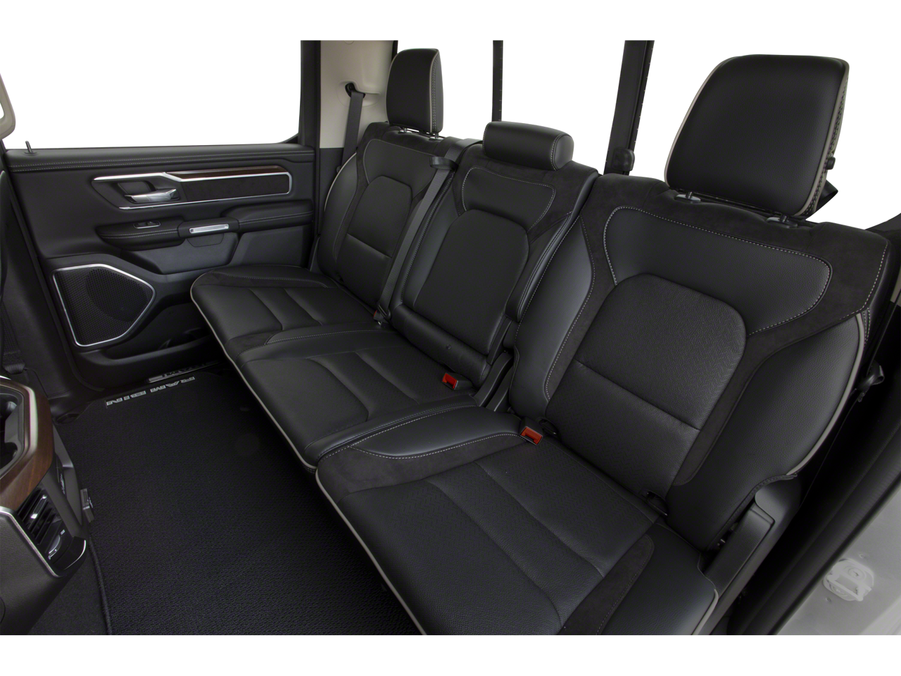 2022 RAM 1500 Laramie Crew Cab 4x4 5'7" Box