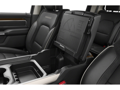 2022 RAM 1500 Laramie Crew Cab 4x4 5'7" Box