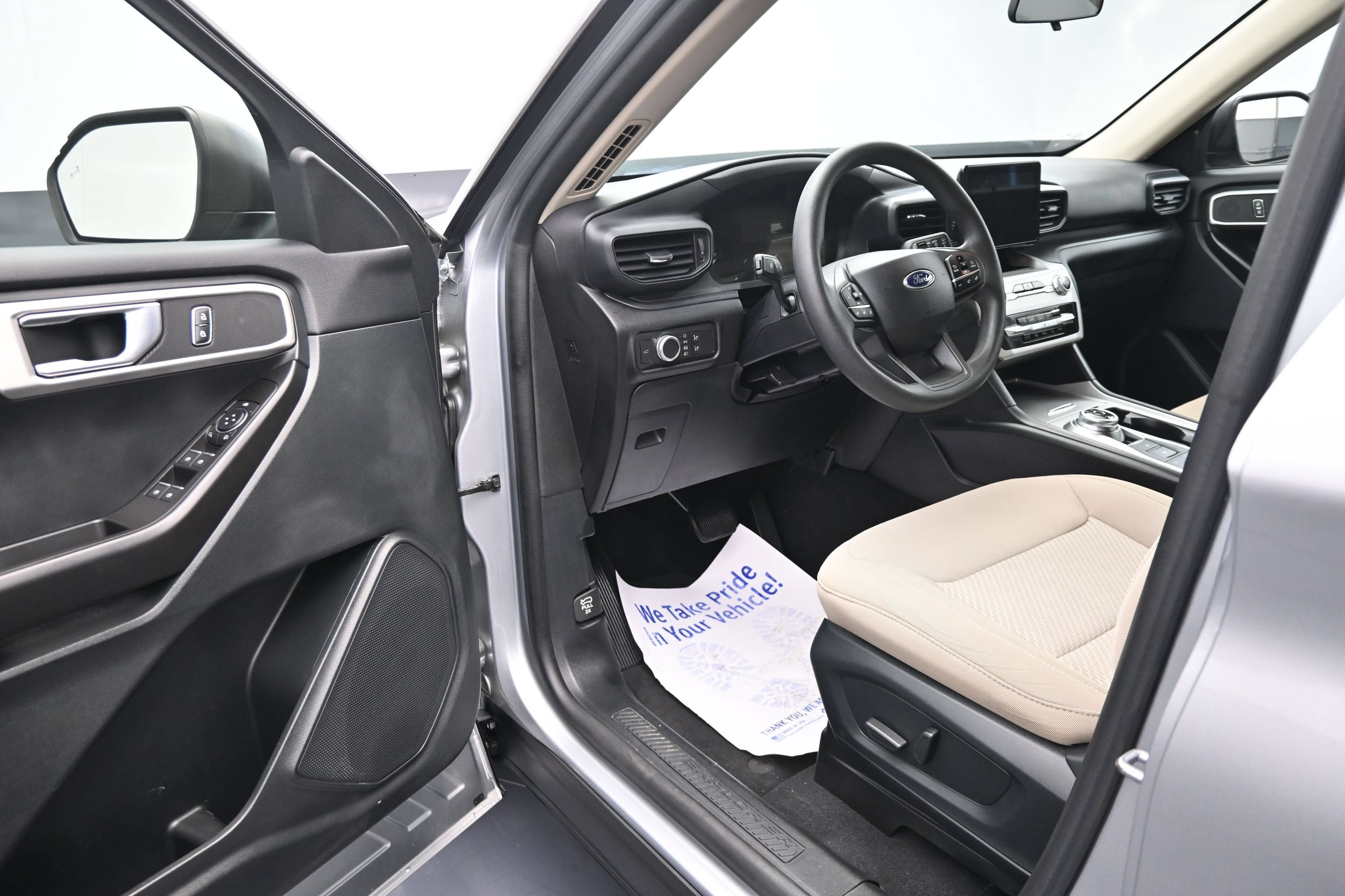 2021 Ford Explorer Base