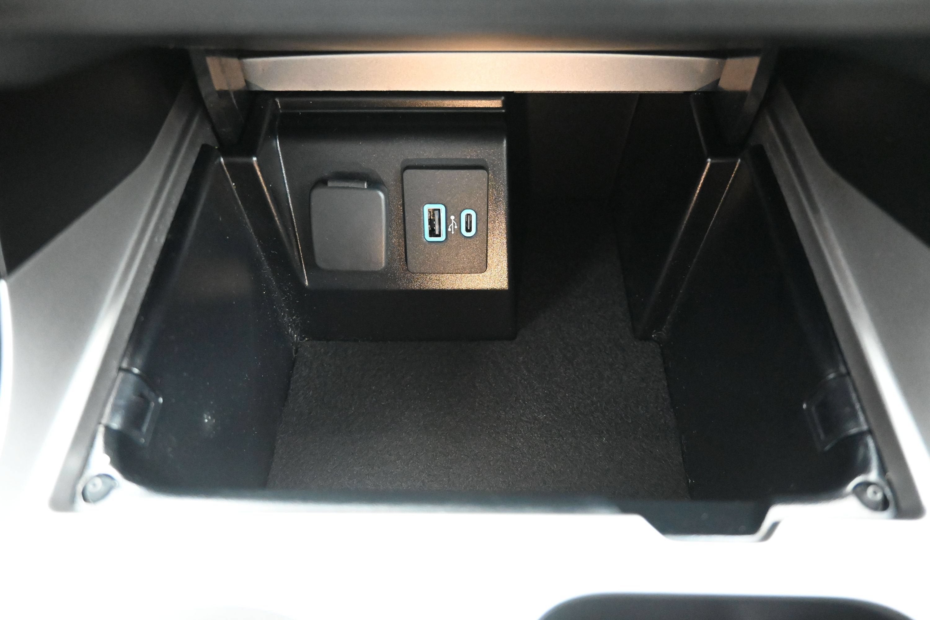 2021 Ford Explorer Base