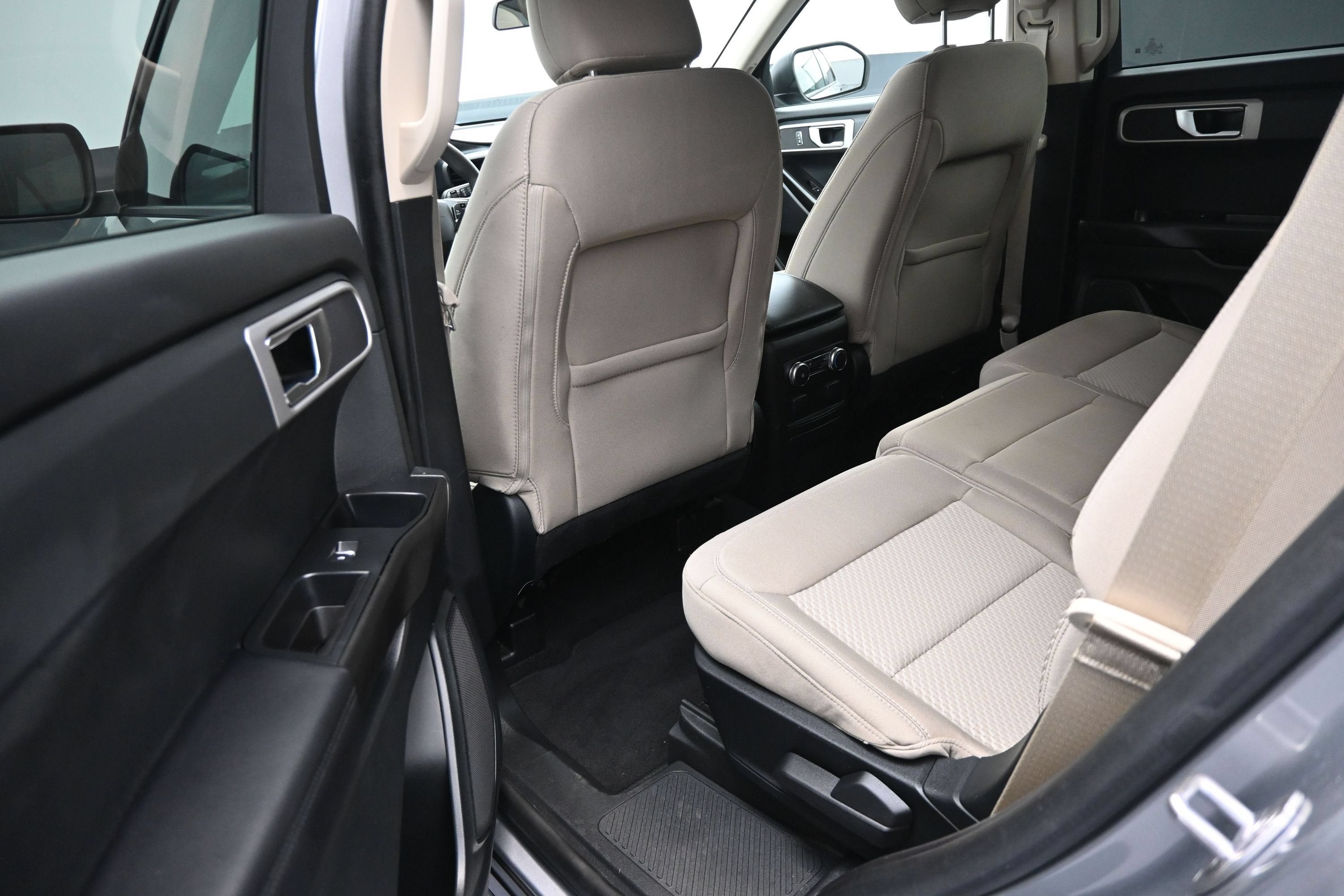 2021 Ford Explorer Base