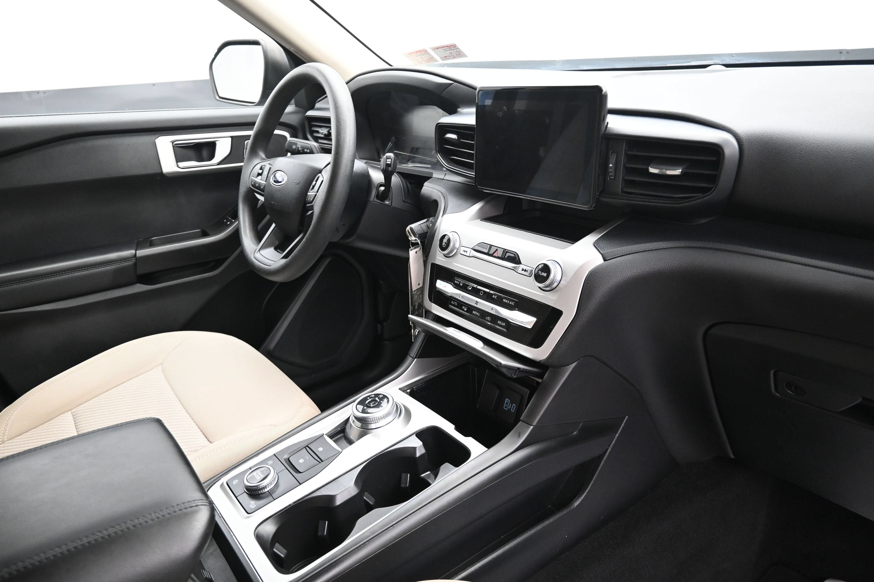 2021 Ford Explorer Base