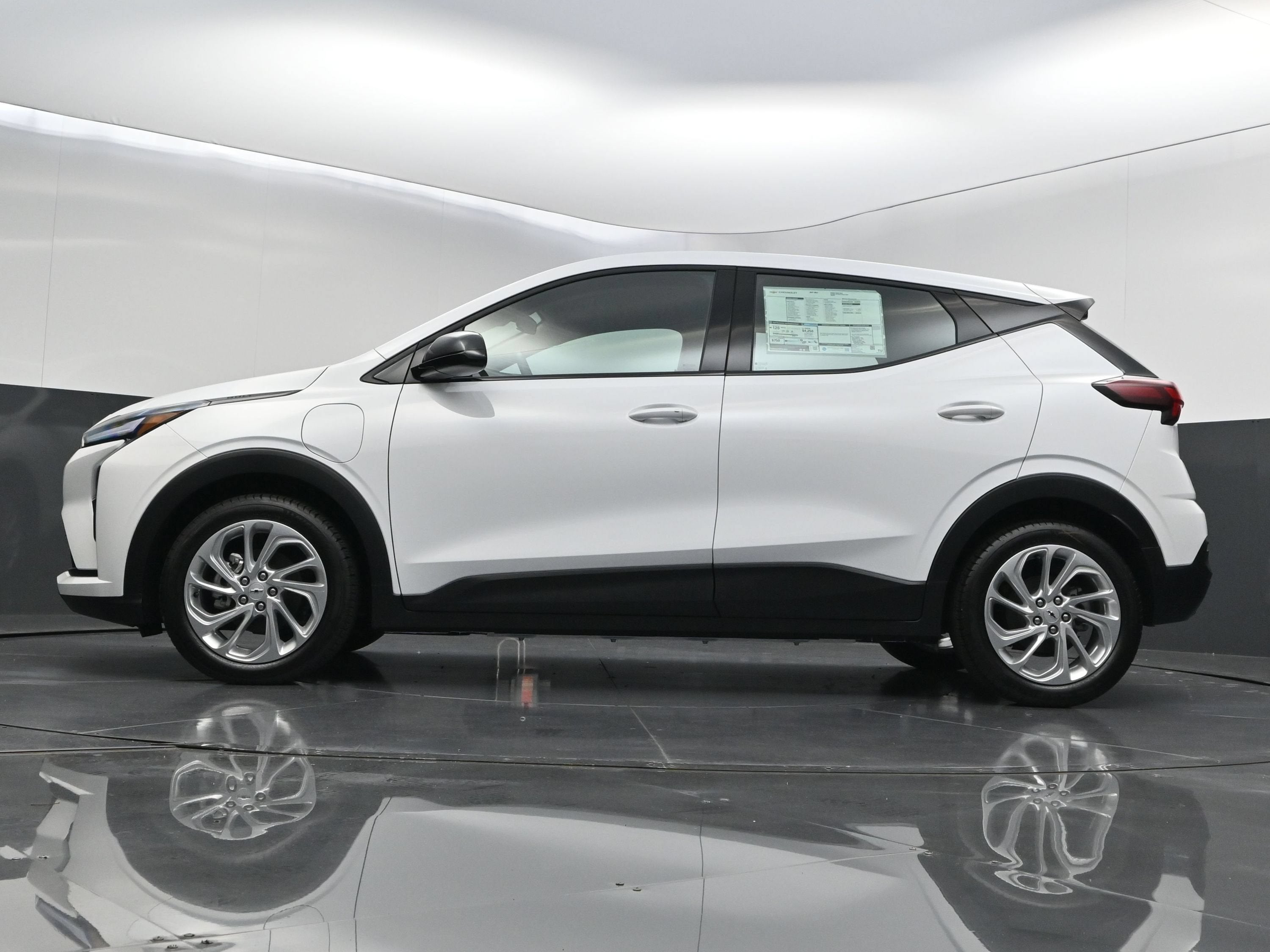 2027 Chevrolet Bolt LT - Photo 37