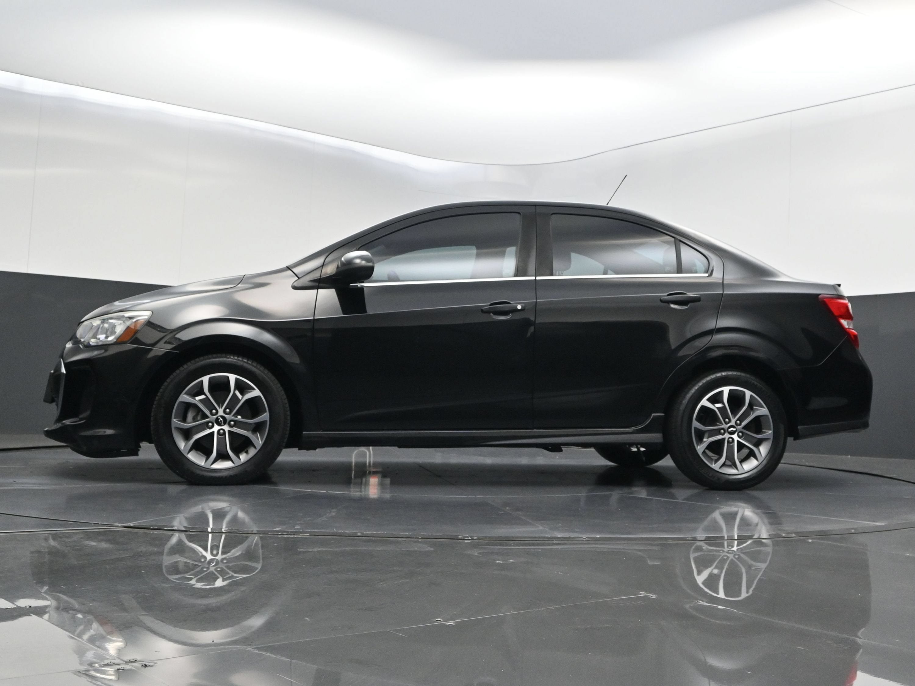 2020 Chevrolet Sonic LT