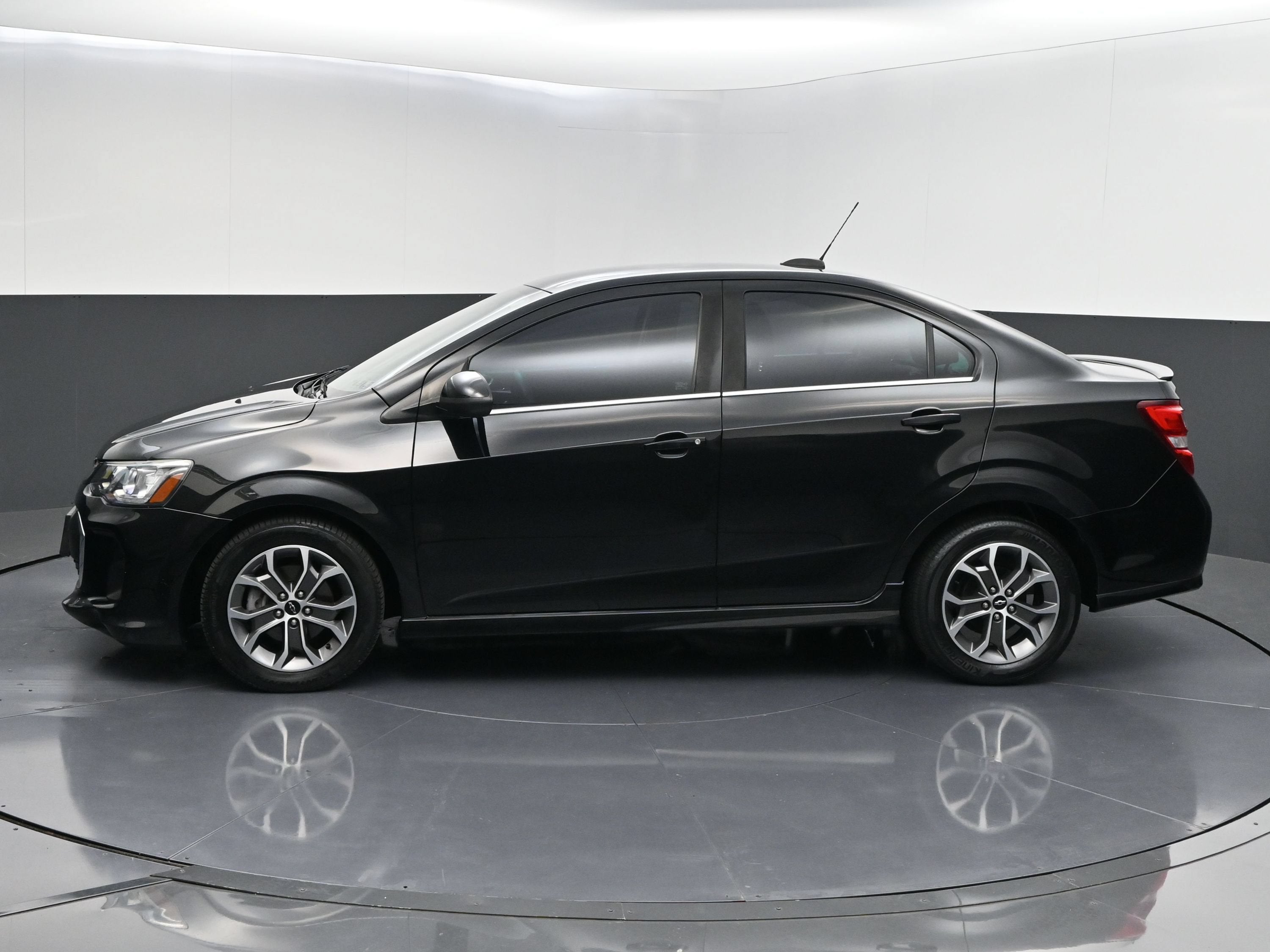 2020 Chevrolet Sonic LT