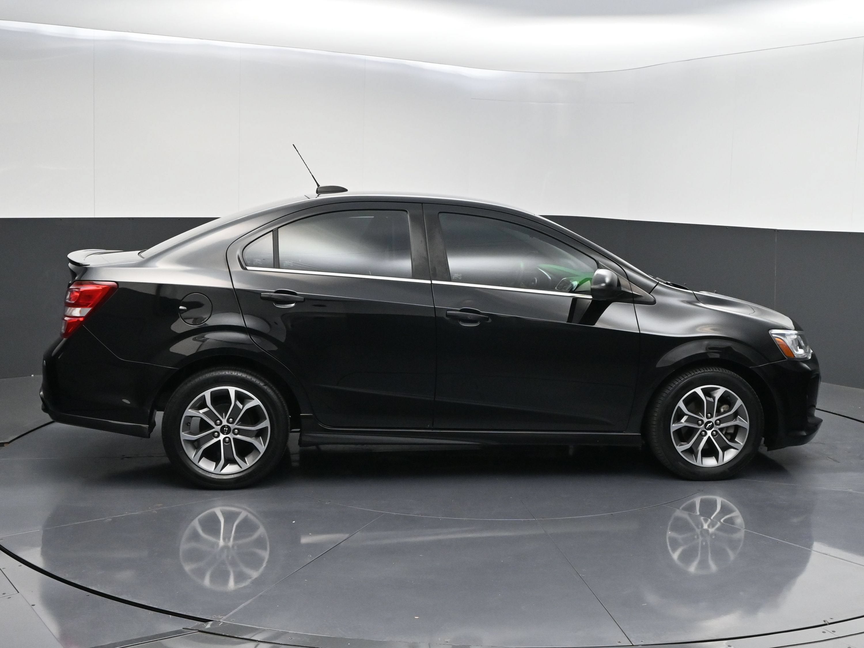 2020 Chevrolet Sonic LT
