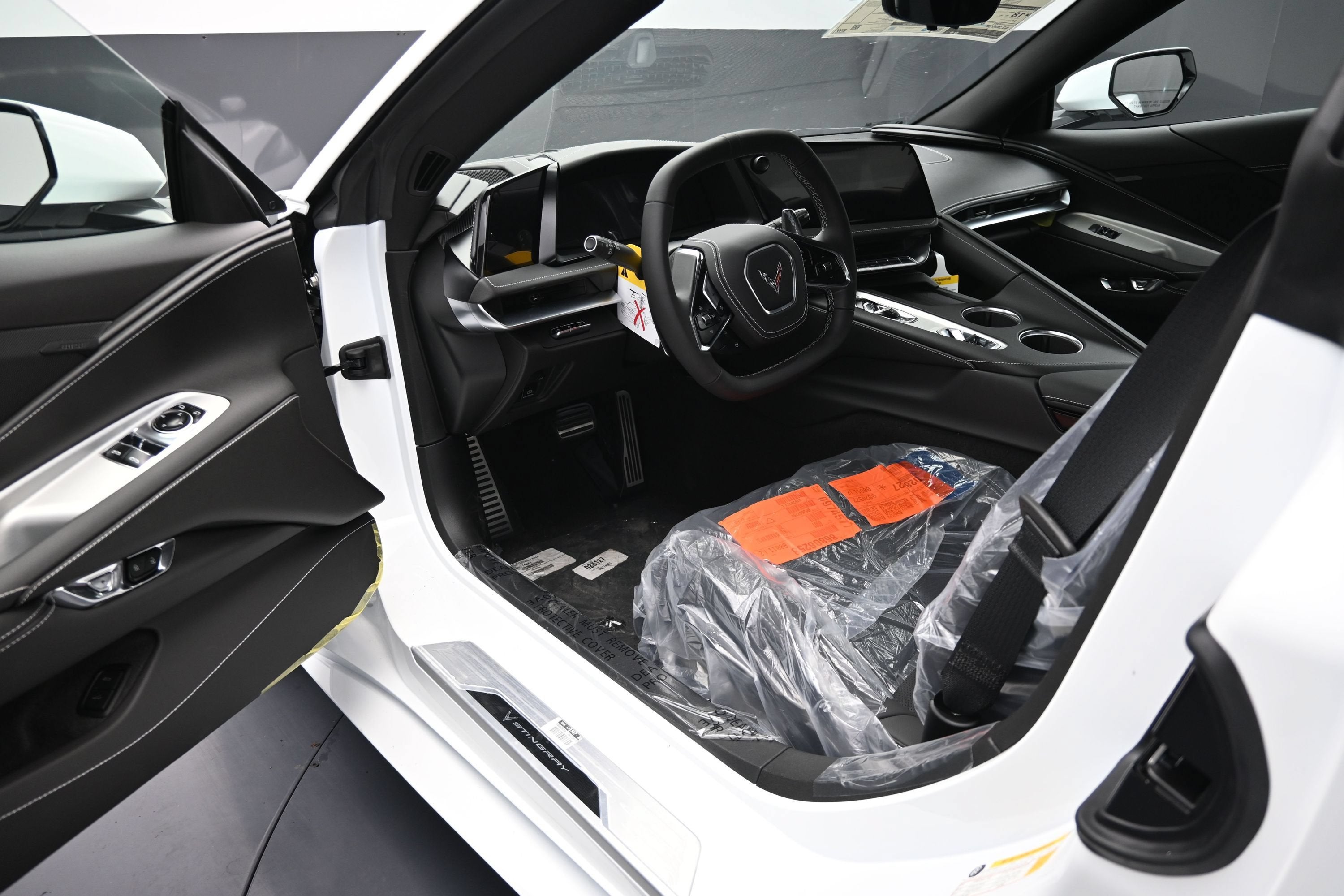 2027 Chevrolet Corvette 1LT - Photo 9