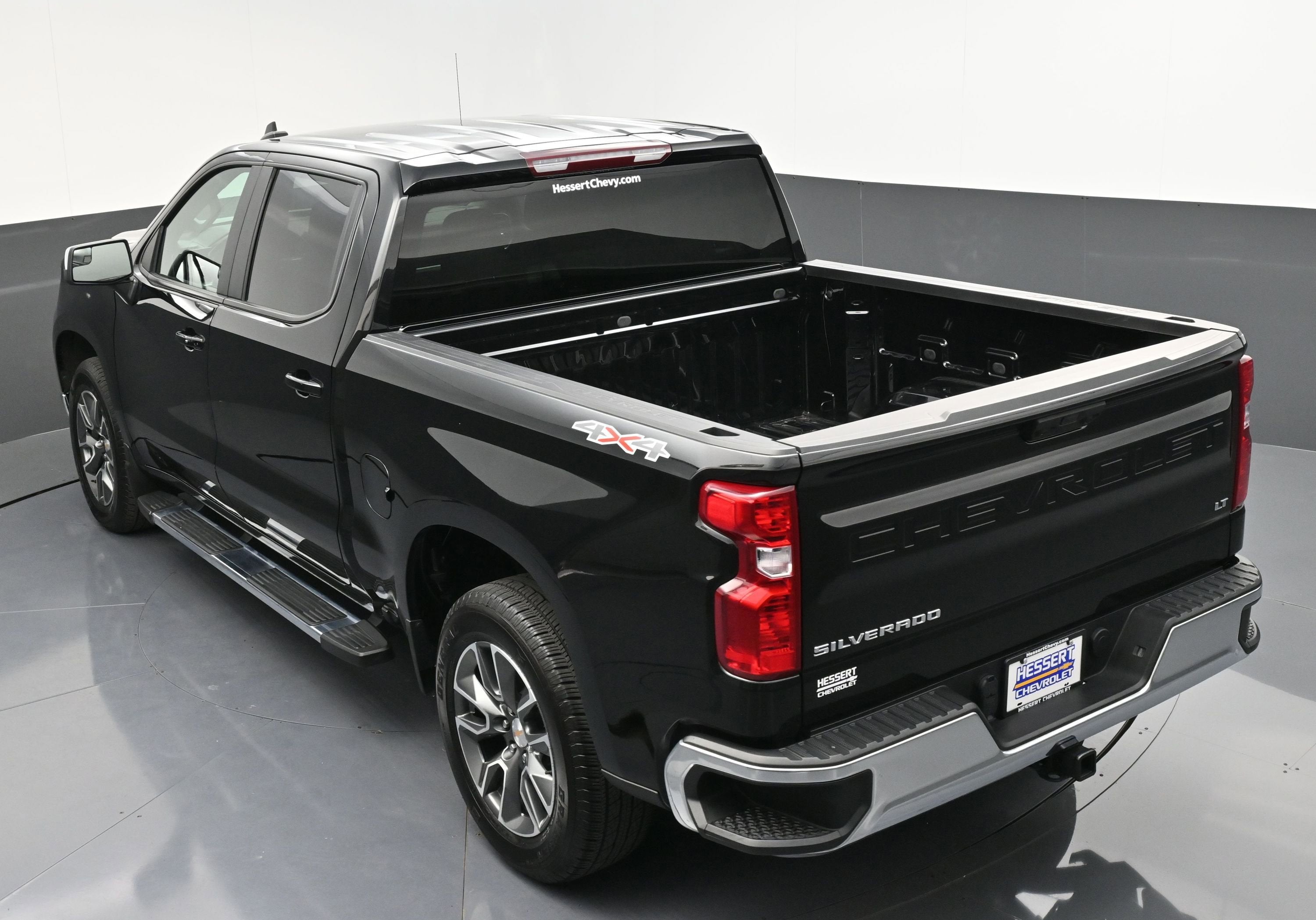 2025 Chevrolet Silverado 1500 LT (2FL)
