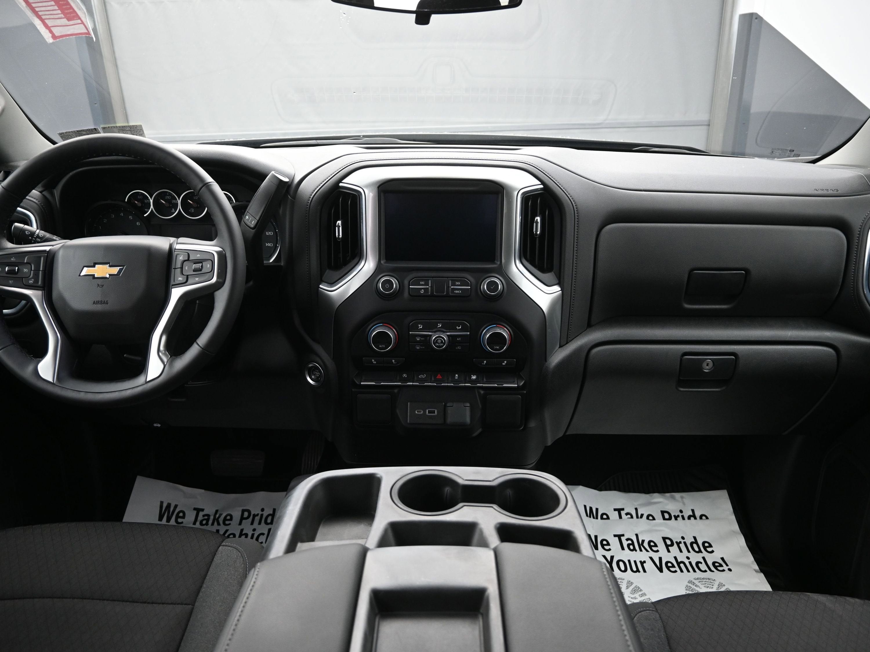 2022 Chevrolet Silverado 1500 LTD LT (2FL)