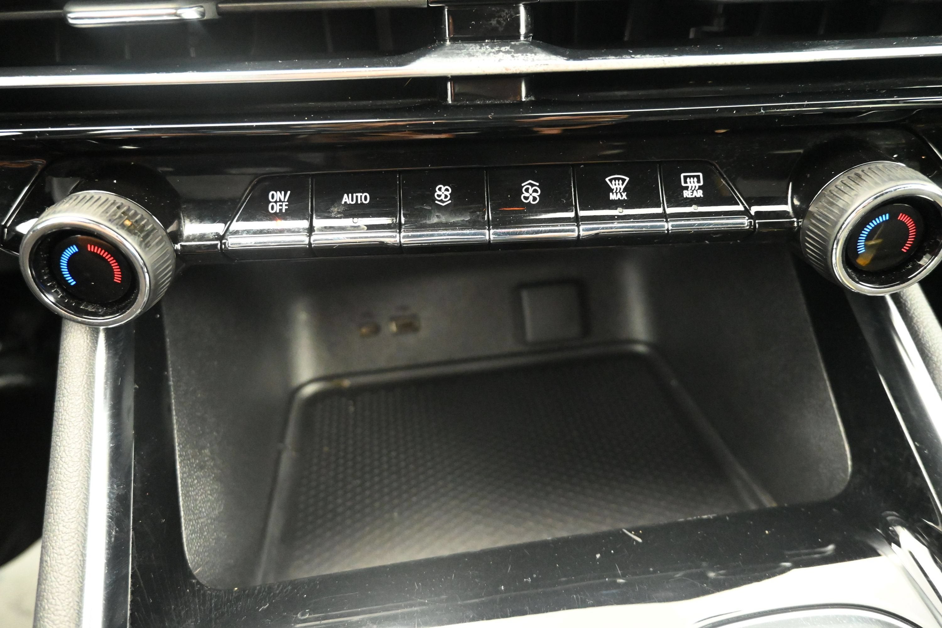 2024 Chevrolet Traverse LS