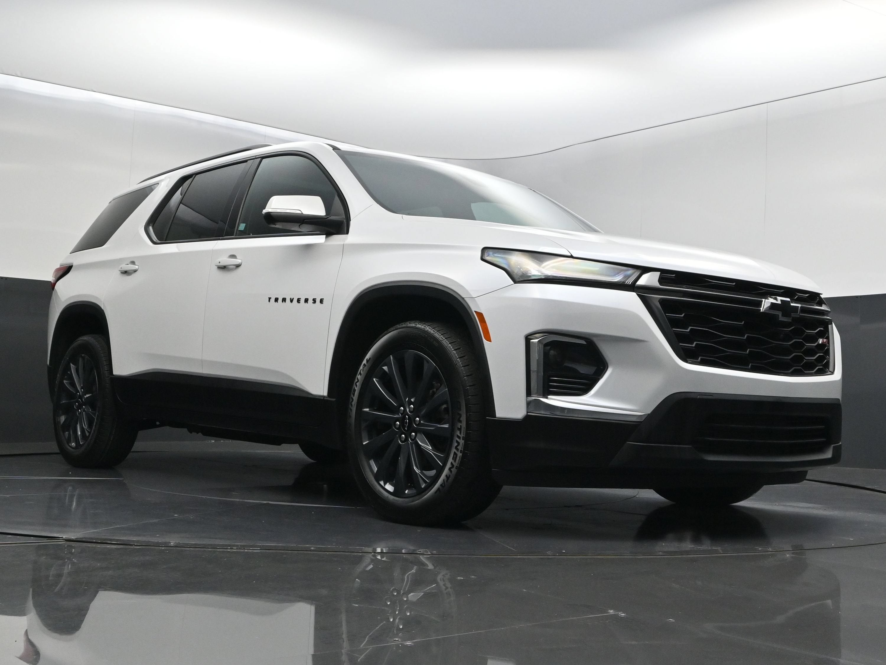 2023 Chevrolet Traverse RS - Photo 46