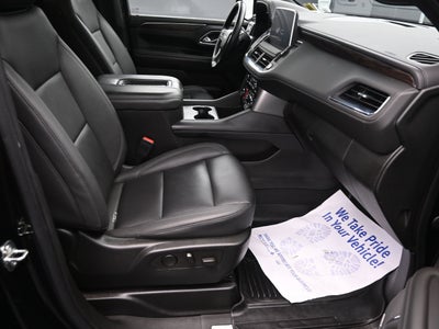2023 Chevrolet Suburban LT