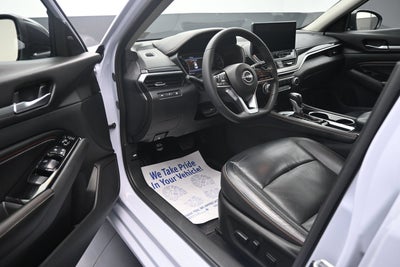2023 Nissan Altima SR FWD