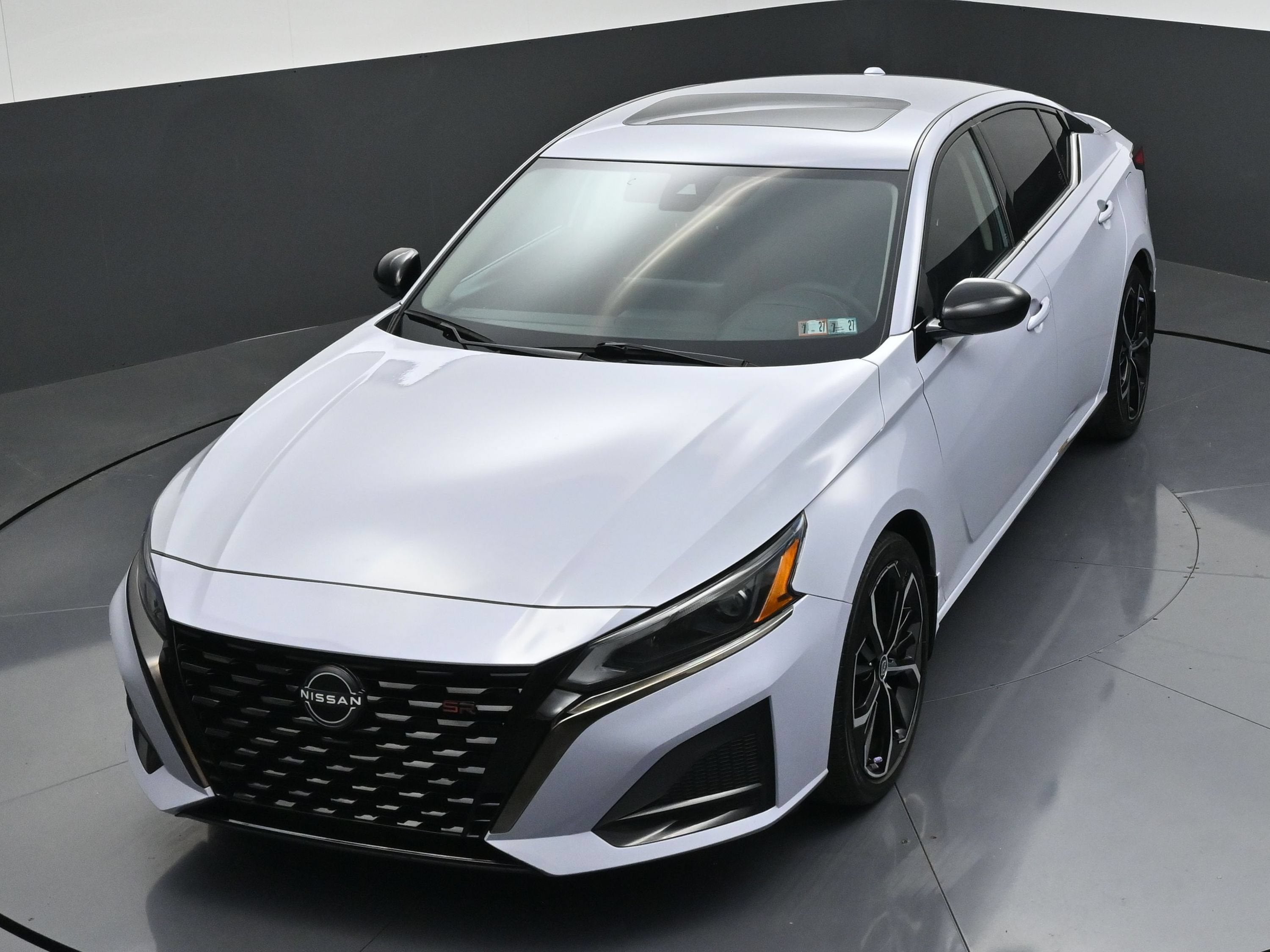 2023 Nissan Altima SR FWD