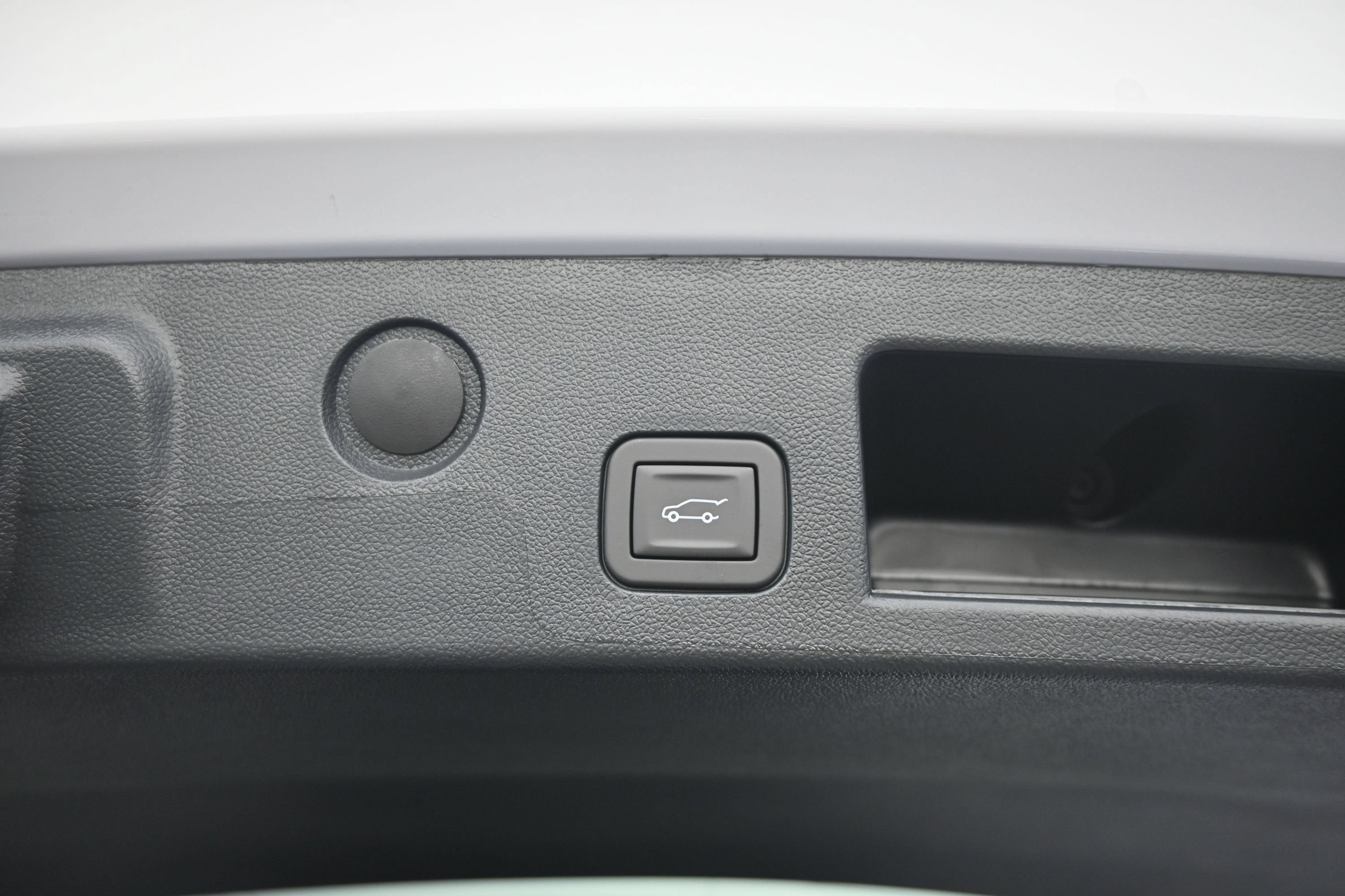 2027 Chevrolet Equinox LT - Photo 29