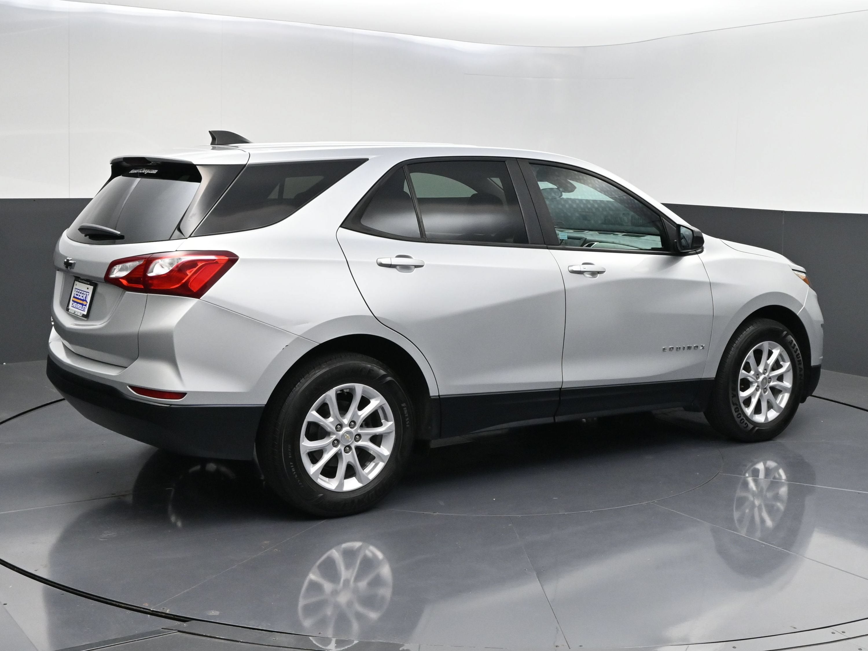 2021 Chevrolet Equinox LS