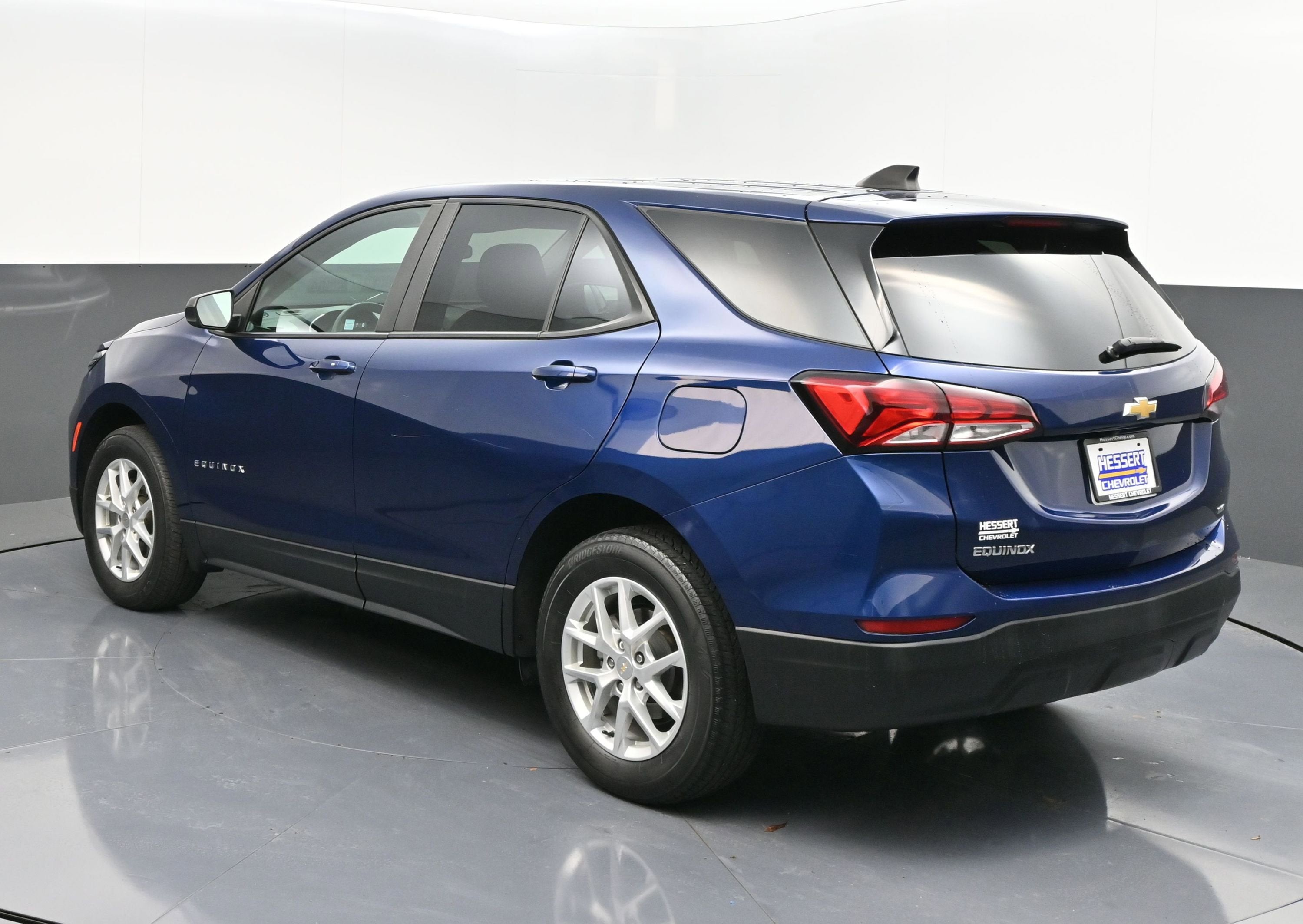 2022 Chevrolet Equinox LS