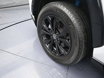 2023 Toyota RAV4 Hybrid SE