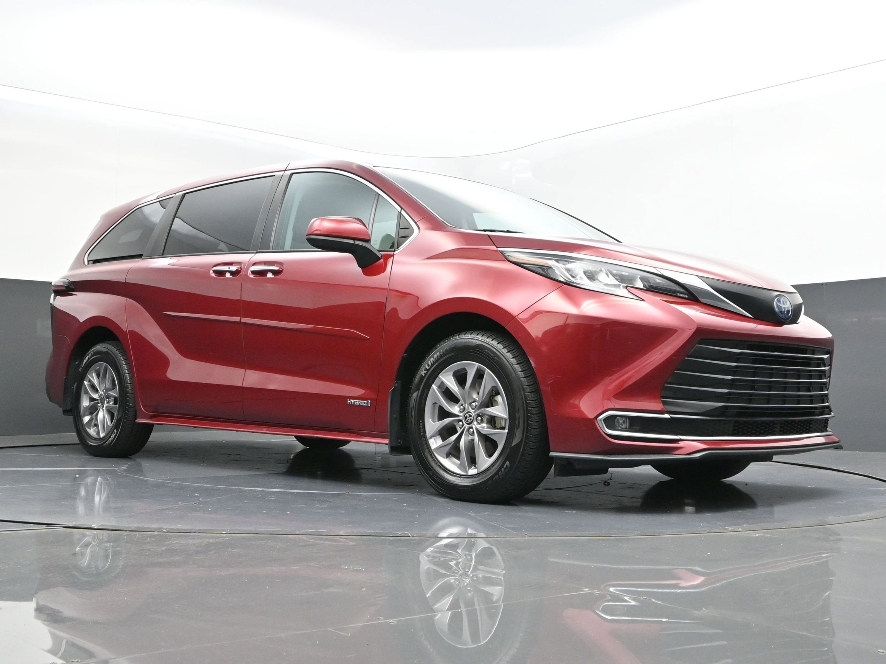 2021 Toyota Sienna XLE