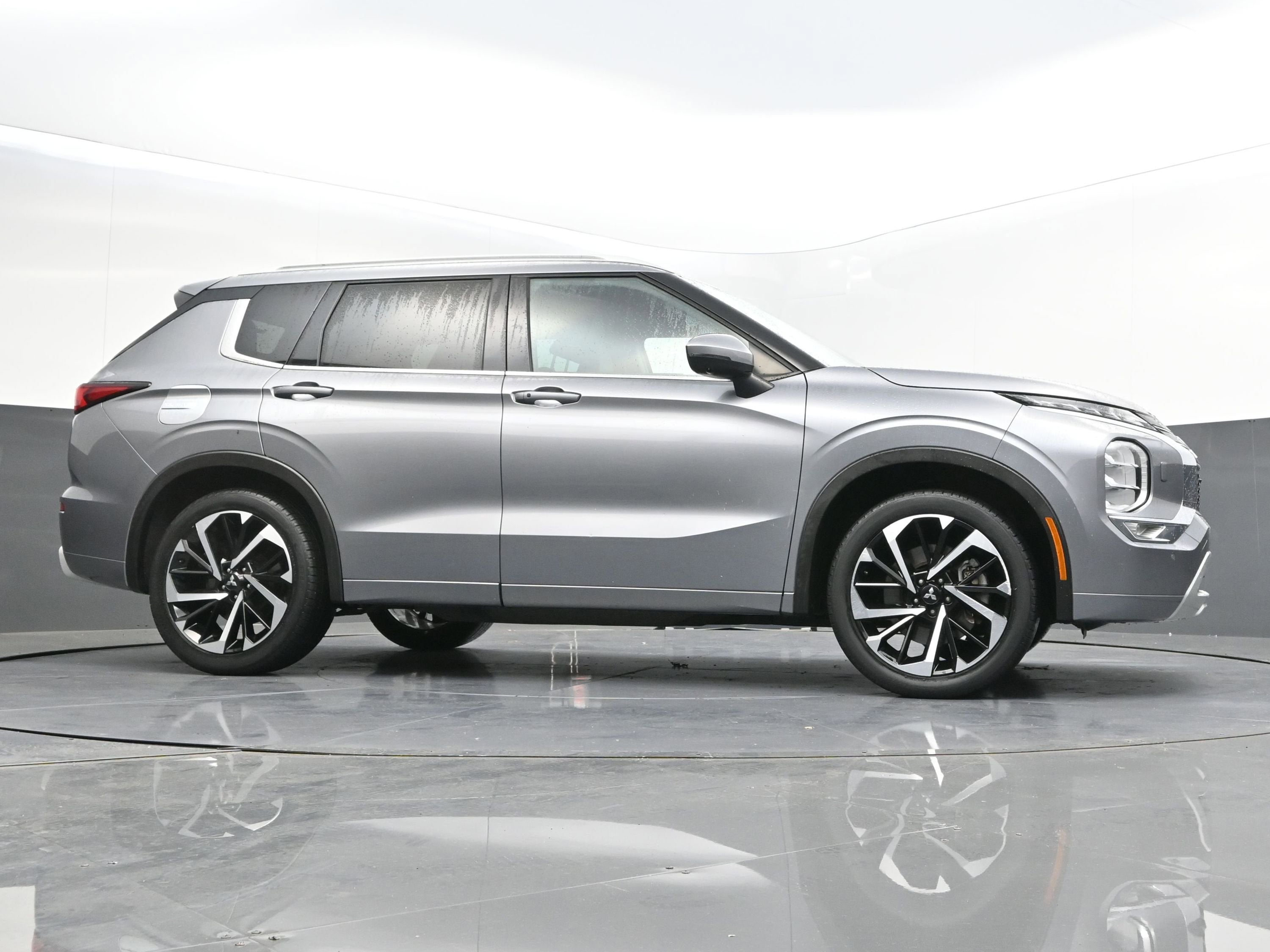 2022 Mitsubishi Outlander SEL Launch Edition S-AWC