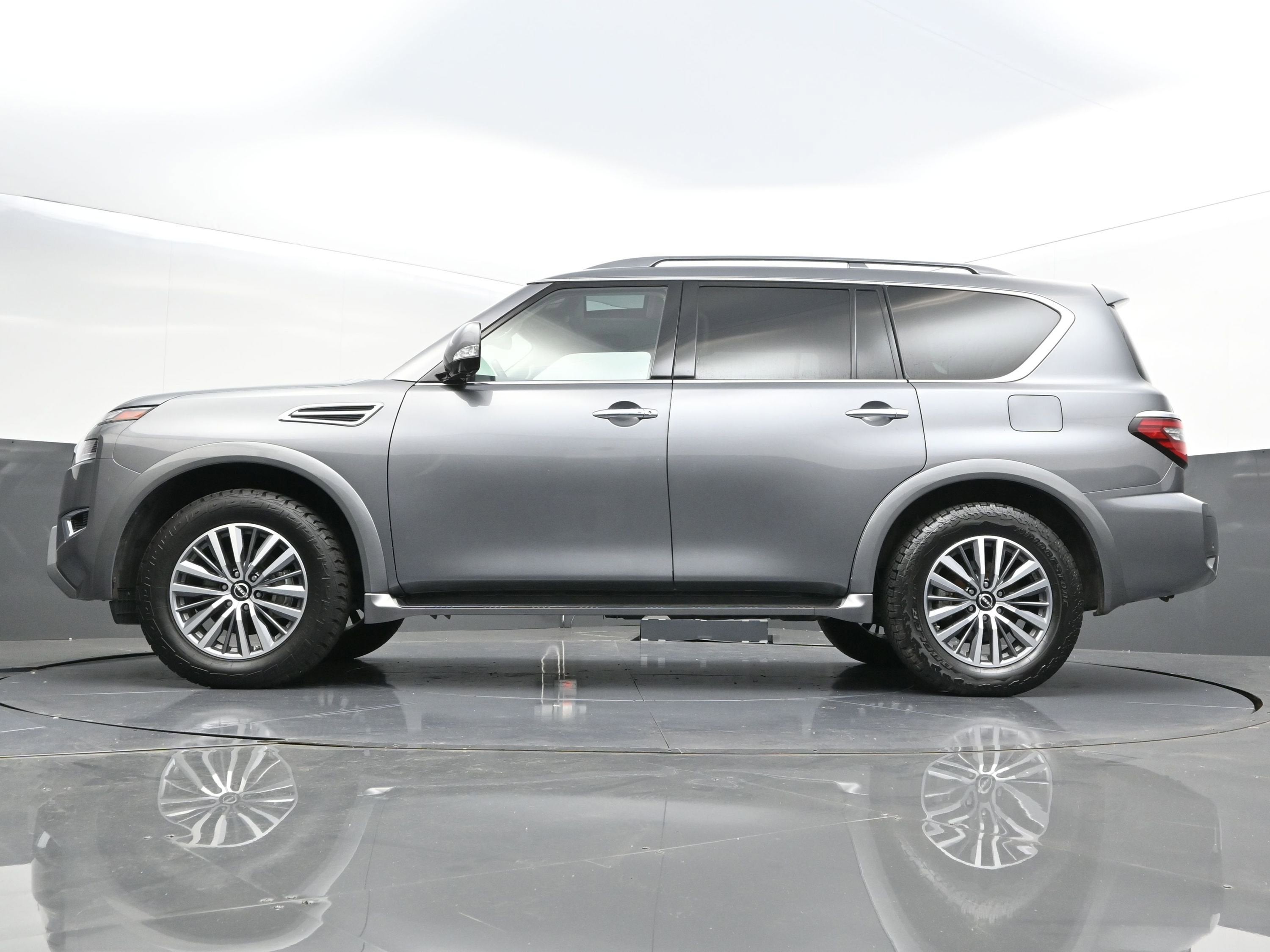 2023 Nissan Armada SL 2WD