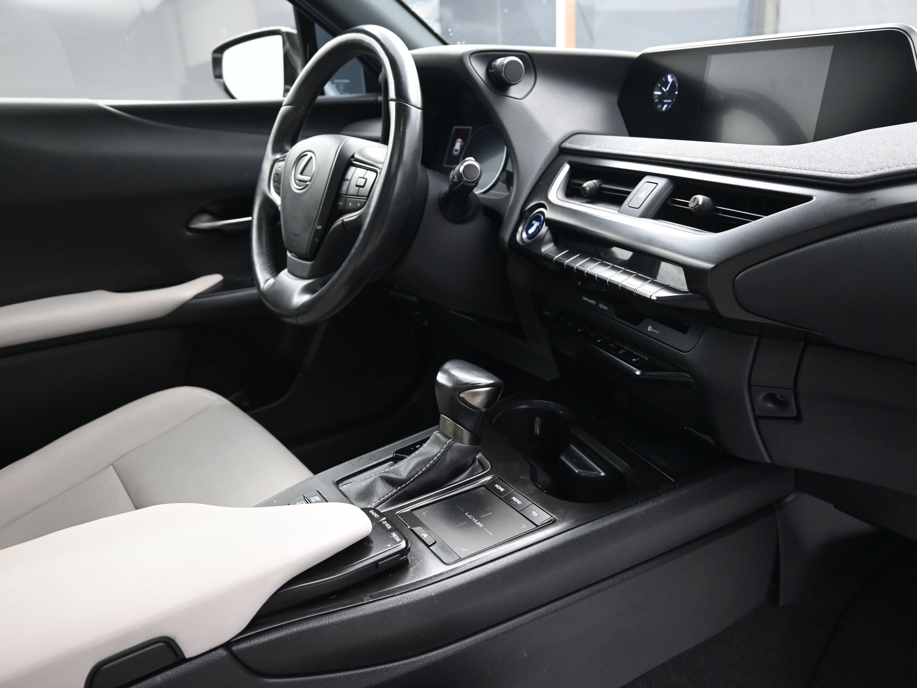 2021 Lexus UX 250h UX 250h