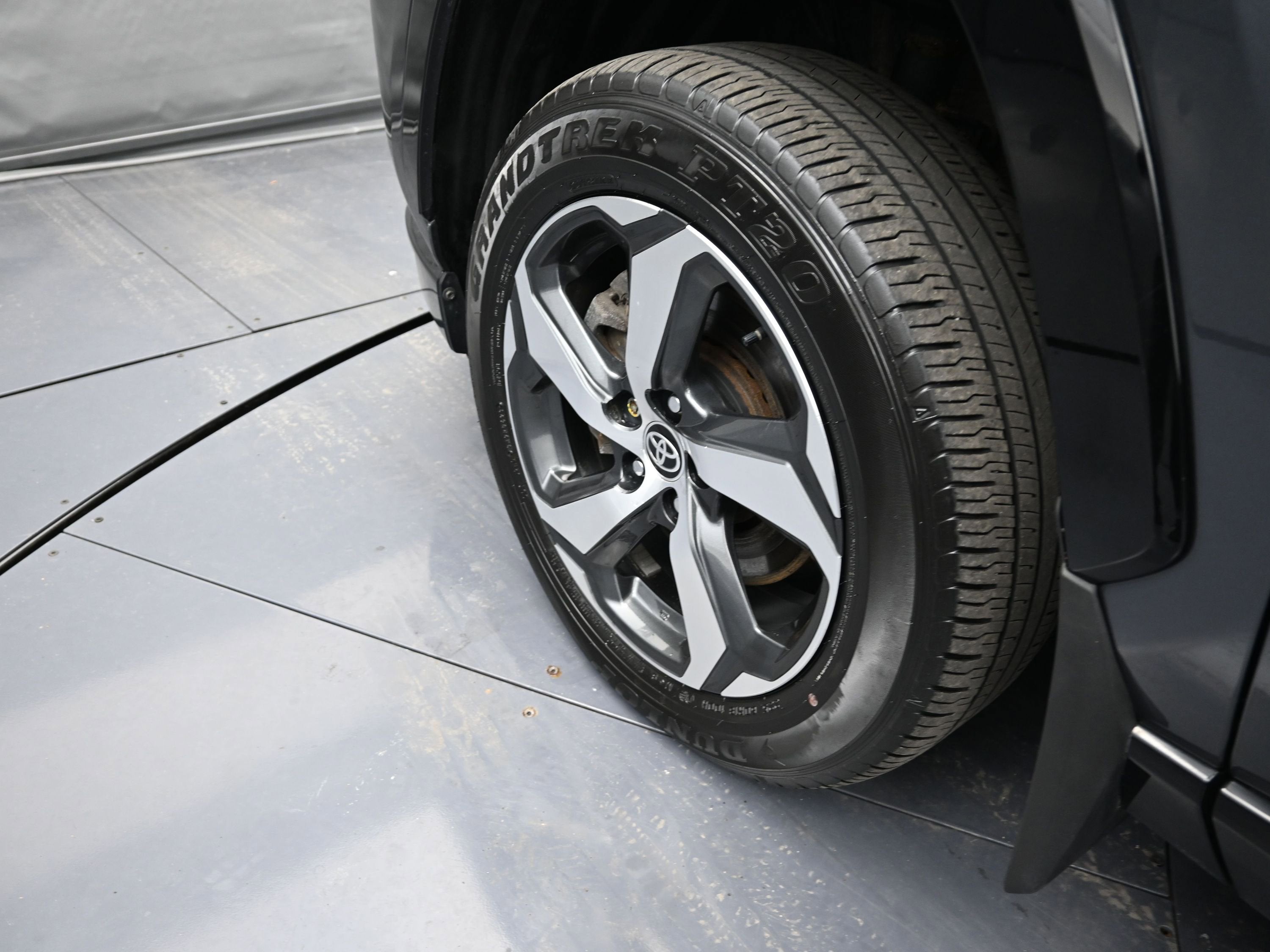 2023 Toyota RAV4 Prime SE