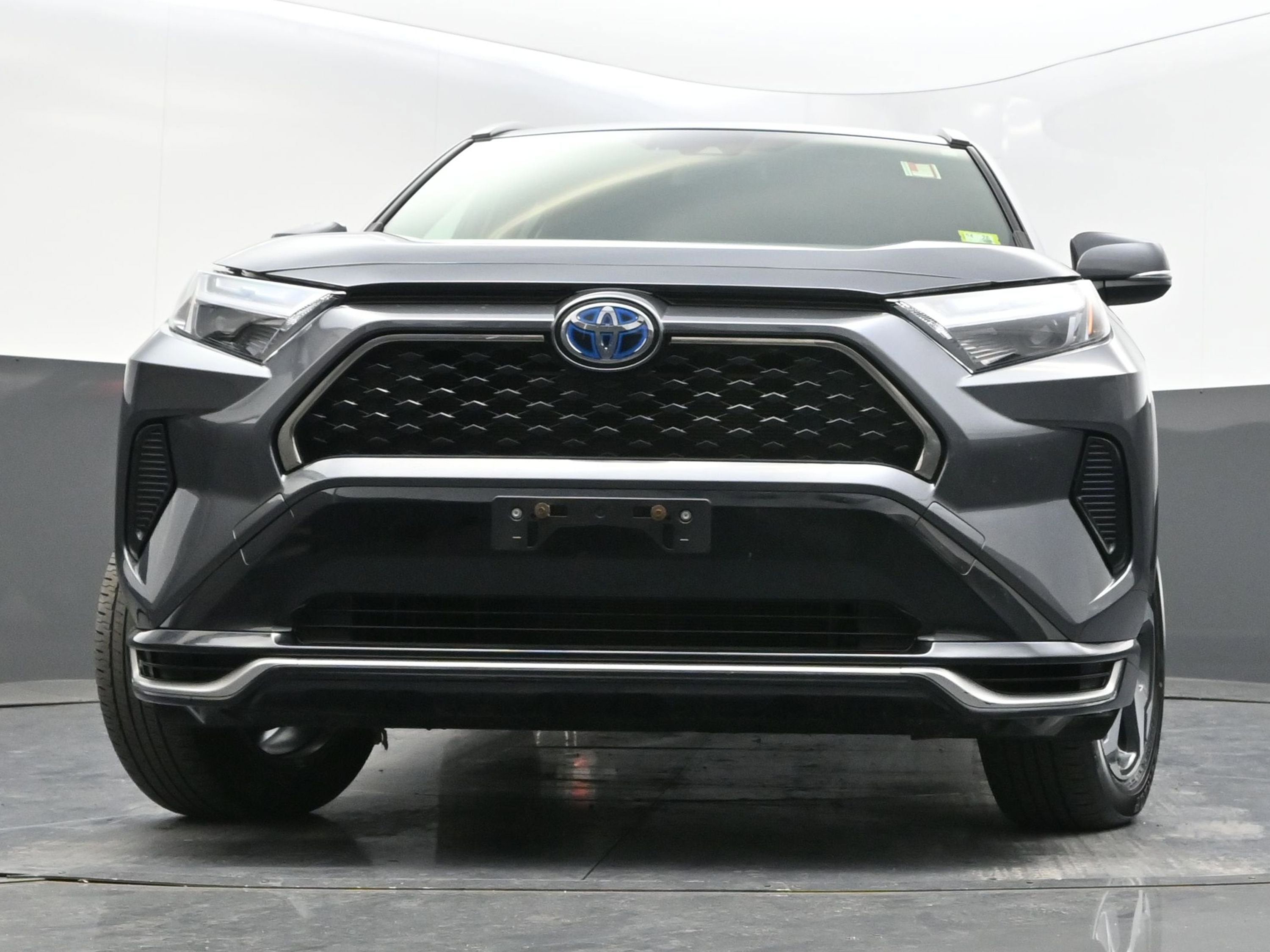 2023 Toyota RAV4 Prime SE