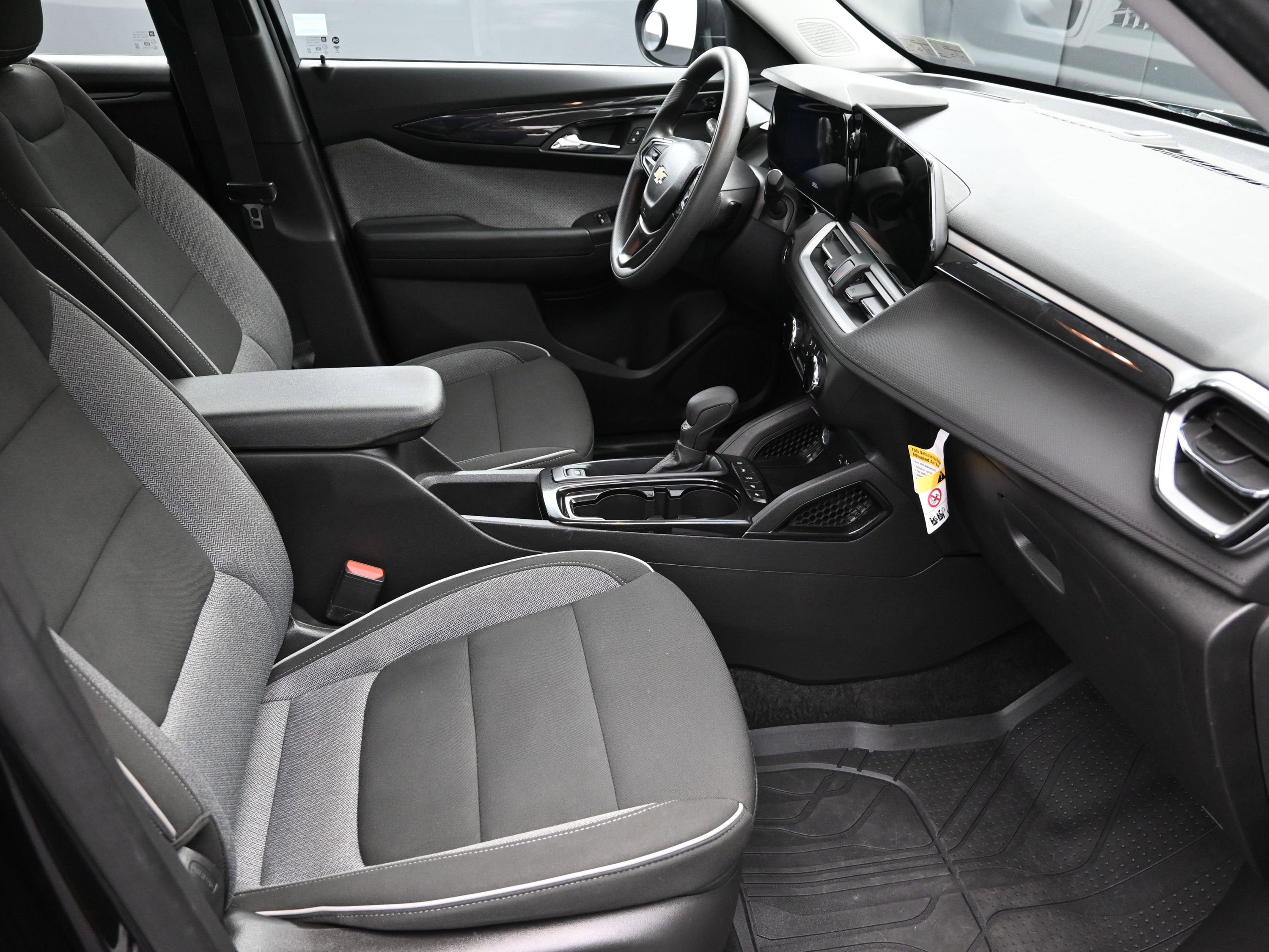 2025 Chevrolet Trailblazer LS