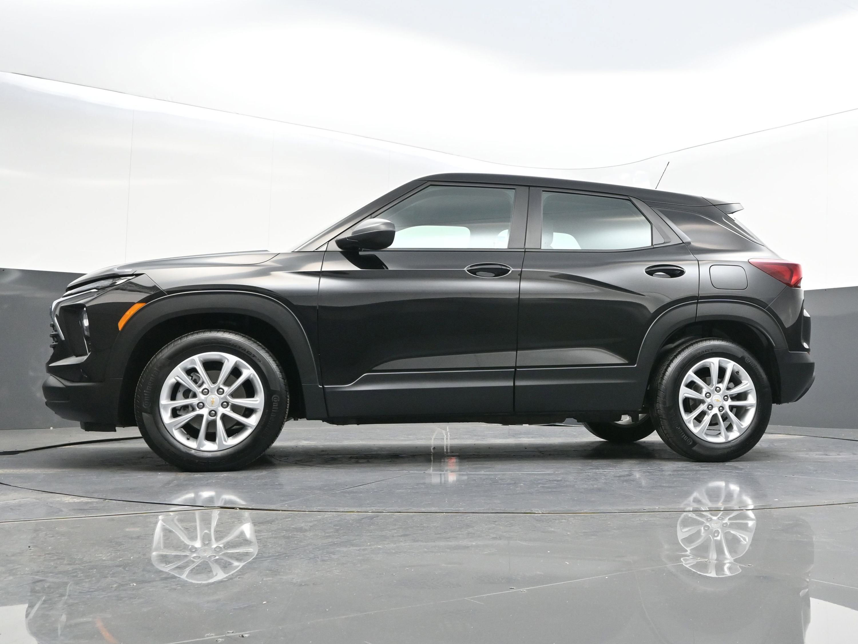 2025 Chevrolet Trailblazer LS