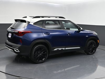 2022 Kia Seltos Nightfall