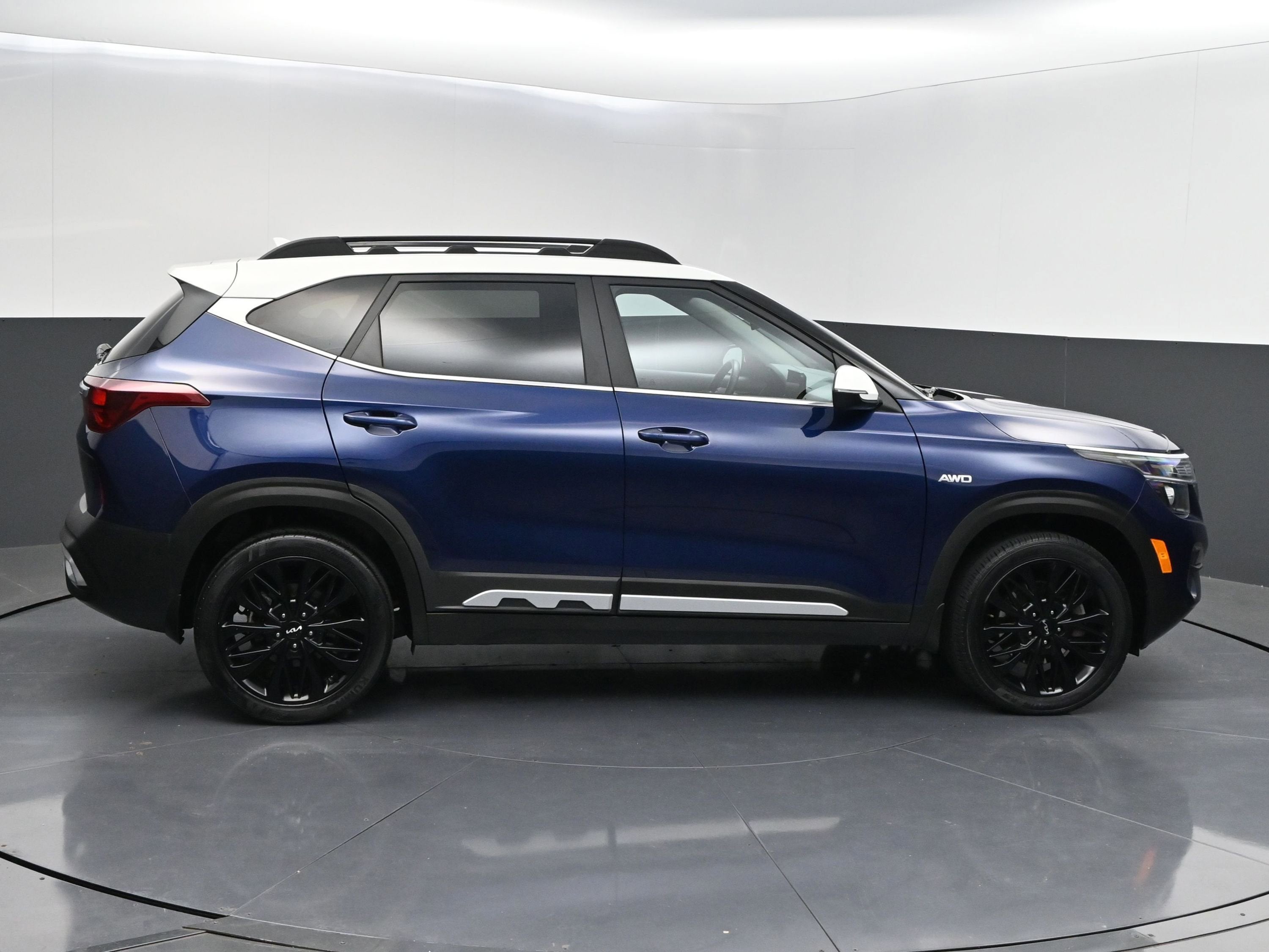 2022 Kia Seltos Nightfall