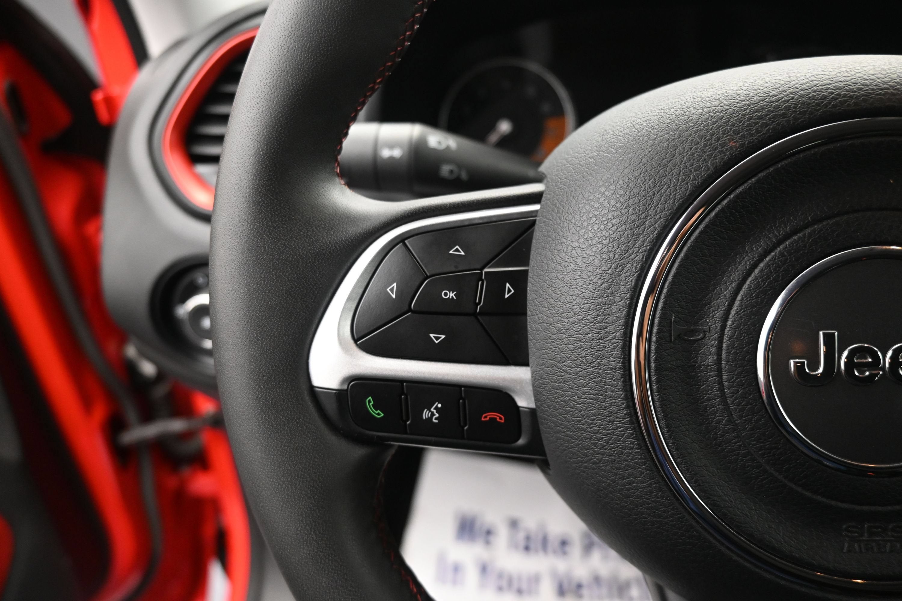 2023 Jeep Renegade Red Edition - Photo 13