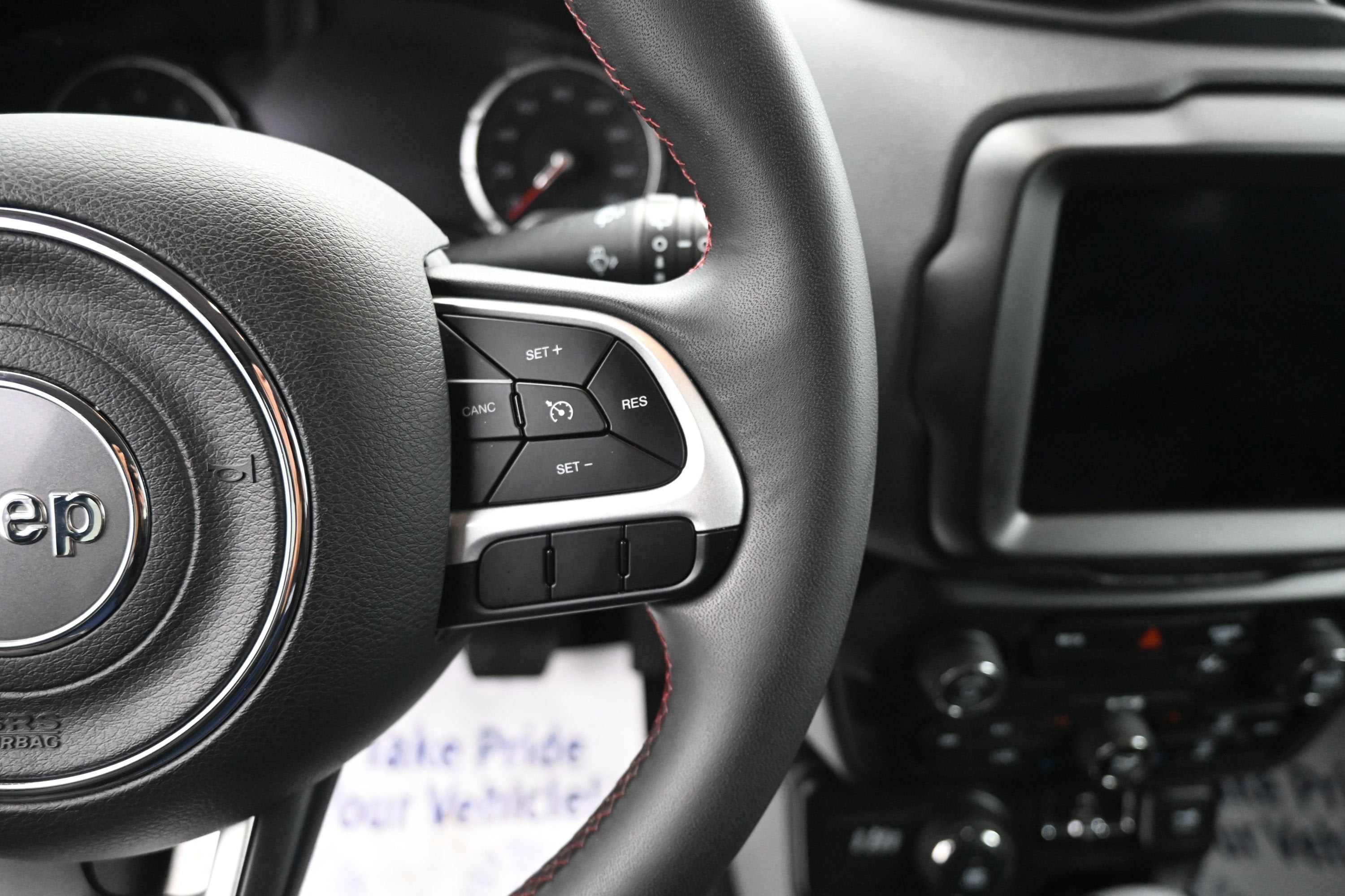 2023 Jeep Renegade Red Edition - Photo 14