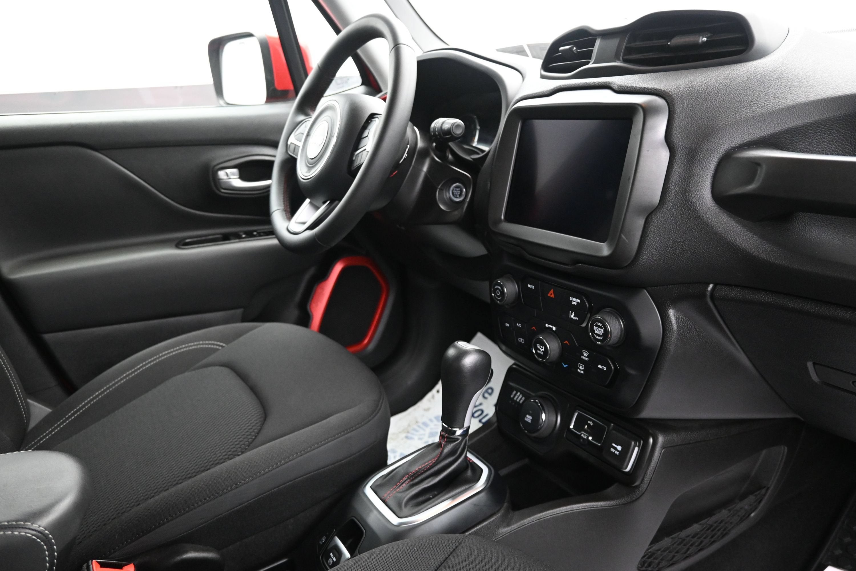2023 Jeep Renegade Red Edition - Photo 30