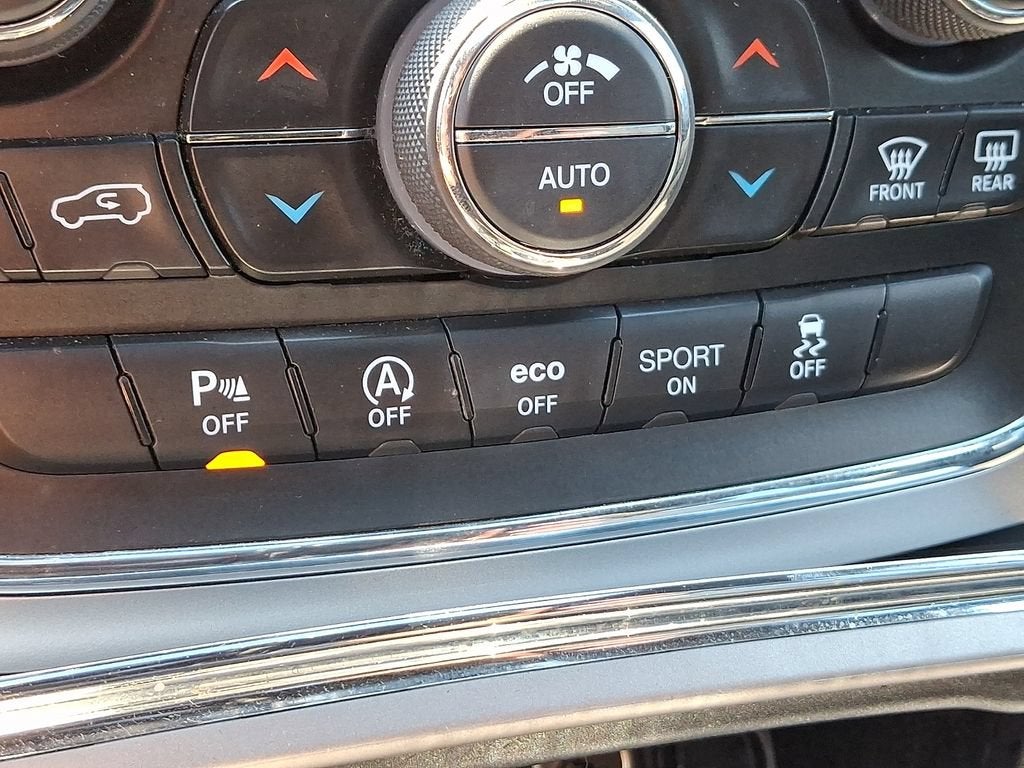 2018 Jeep Grand Cherokee Altitude - Photo 27