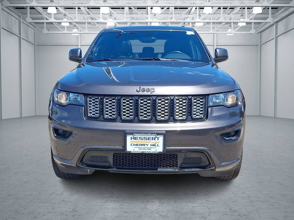 2018 Jeep Grand Cherokee Altitude - Photo 3