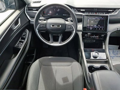 2024 Jeep Grand Cherokee Laredo X 4x4