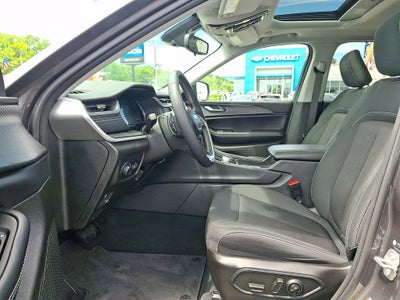 2024 Jeep Grand Cherokee Laredo X 4x4