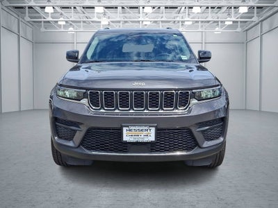 2024 Jeep Grand Cherokee Laredo X 4x4