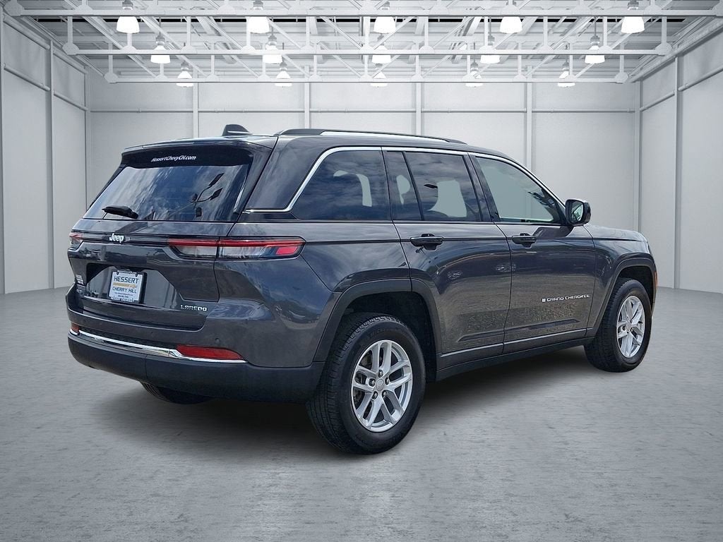 2024 Jeep Grand Cherokee Laredo X 4x4