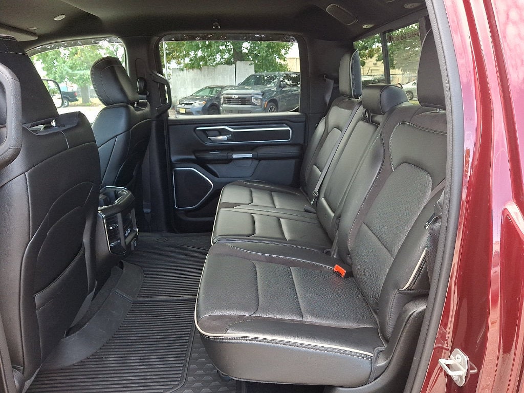 2023 RAM 1500 Laramie Crew Cab 4x4 5'7" Box