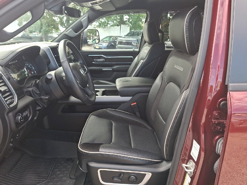 2023 RAM 1500 Laramie Crew Cab 4x4 5'7" Box