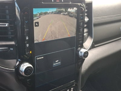 2023 RAM 1500 Laramie Crew Cab 4x4 5'7" Box