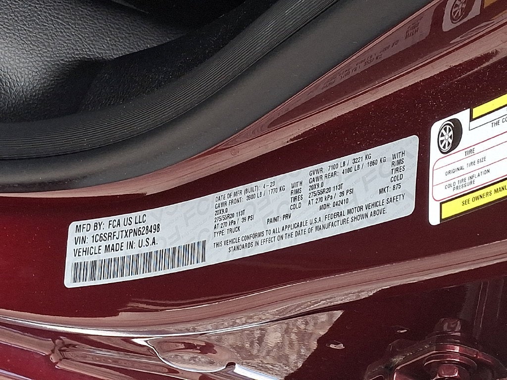 2023 RAM 1500 Laramie Crew Cab 4x4 5'7" Box