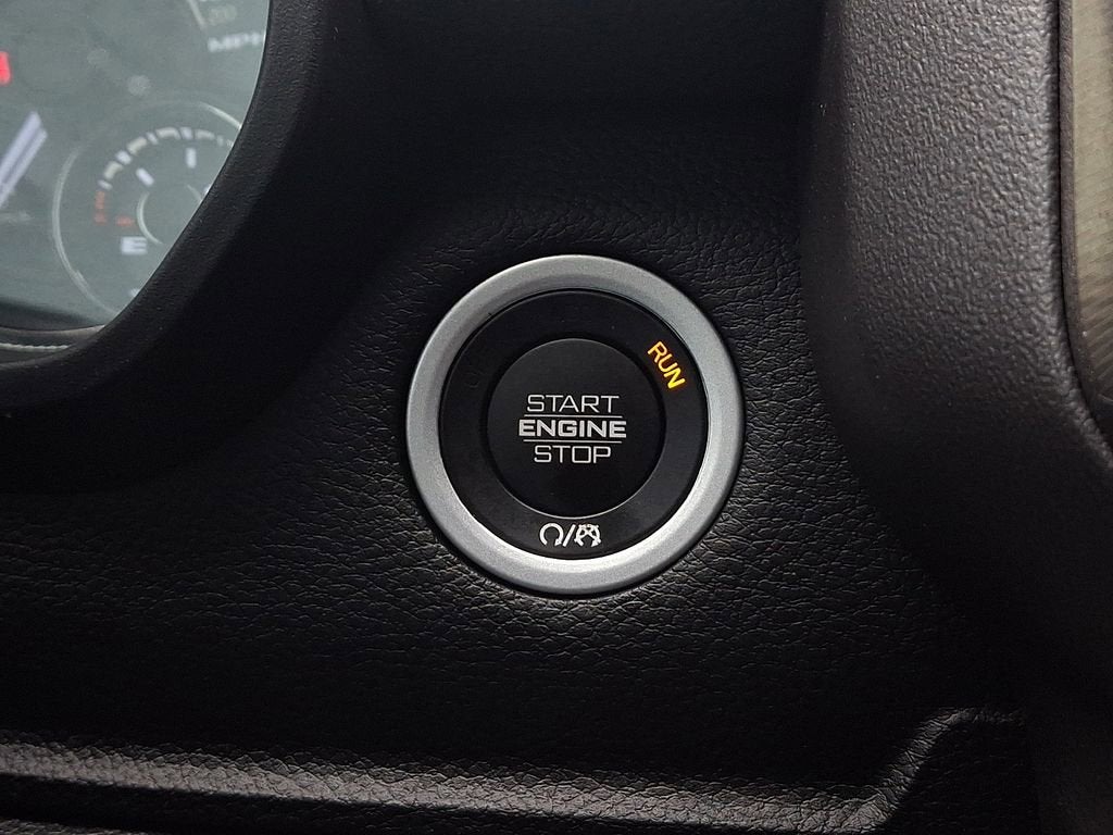 2020 RAM 1500 Rebel Crew Cab 4x4 5'7" Box