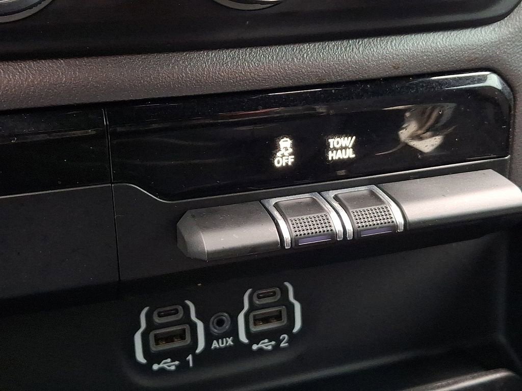 2020 RAM 1500 Rebel Crew Cab 4x4 5'7" Box