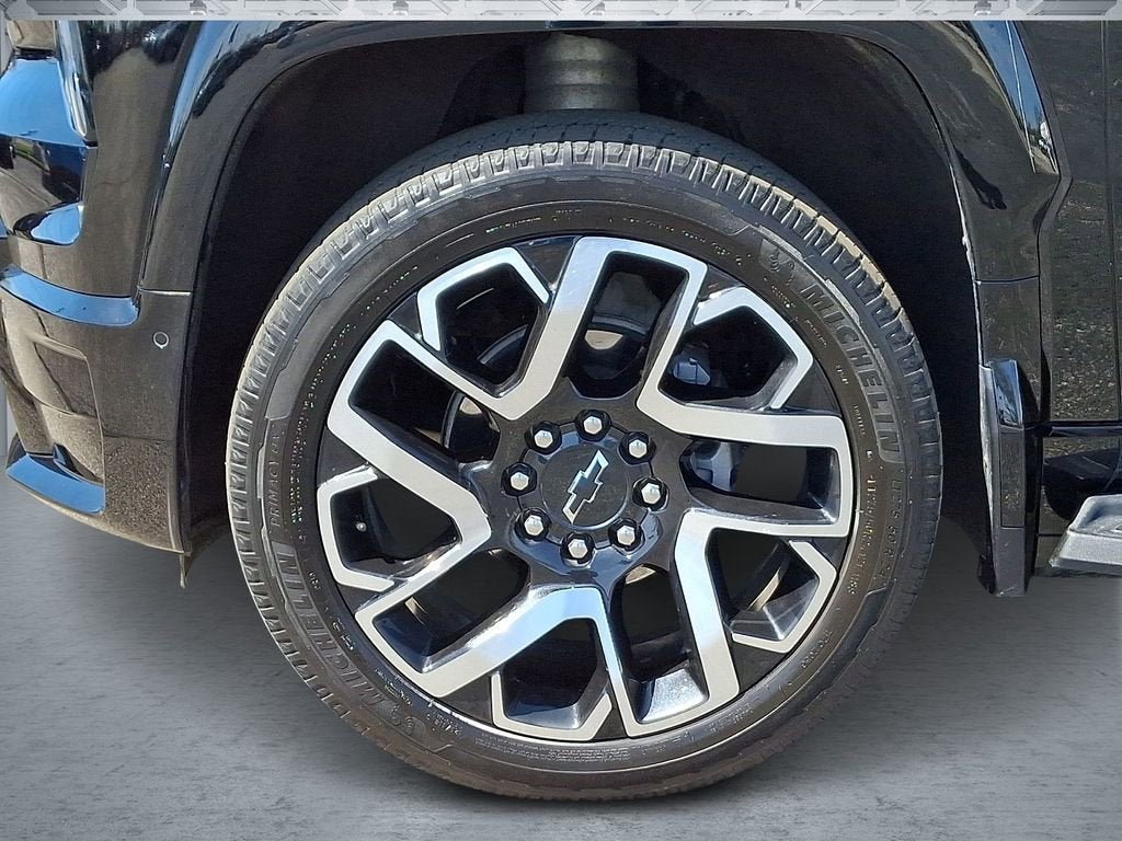 2024 Chevrolet Silverado EV RST