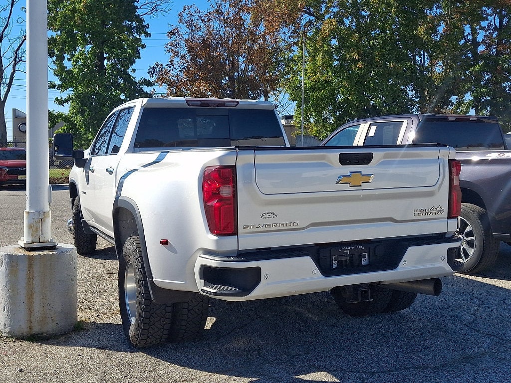 2023 Chevrolet Silverado 3500 HD High Country