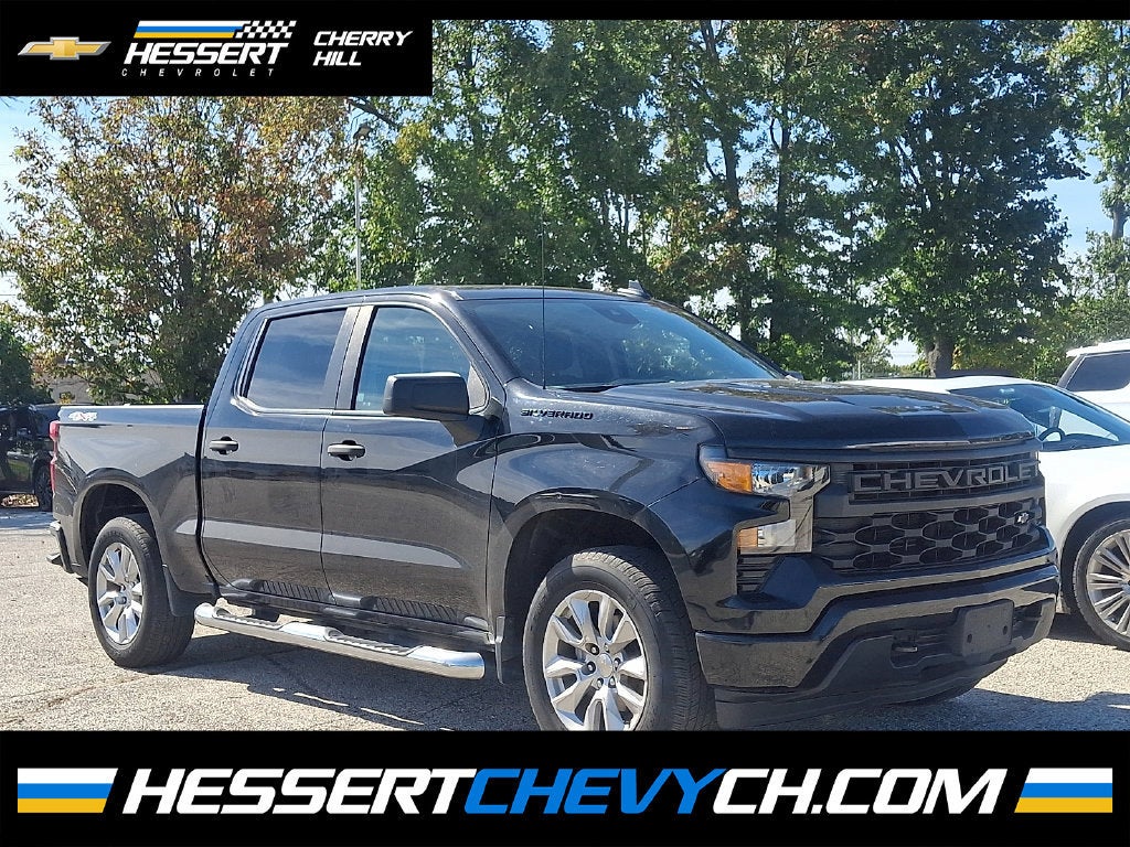 2023 Chevrolet Silverado 1500 Custom